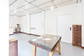 Bright Canal St-Martin Boutique - Image 9