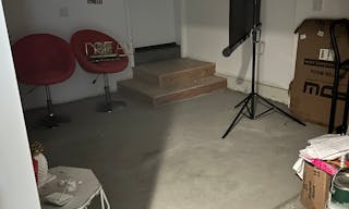 High Ceiling Spaces for Events and Offices - Image 0