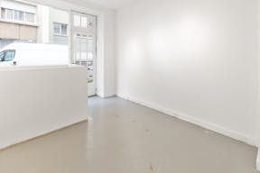 Denfert | Small Pop-Up Space / Gallery for Rent - Image 1