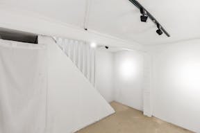 Denfert | Small Pop-Up Space / Gallery for Rent - Image 8