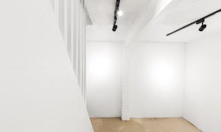 Denfert | Small Pop-Up Space / Gallery for Rent - Image 9