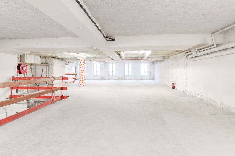 Amazing Opéra Retail Boutique - Image 2