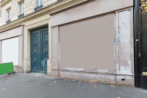 Amazing Opéra Retail Boutique - Image 9