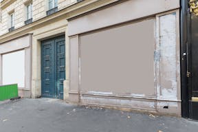 Amazing Opéra Retail Boutique - Image 9