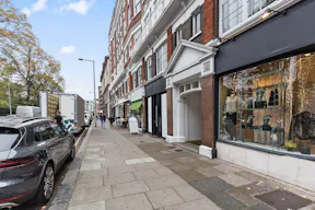 South Kensington Pop-Up Shop - Image 1