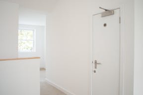 South Kensington Boutique - Image 2