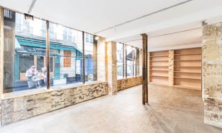 Bright Space near Rue de Rivoli - Image 3