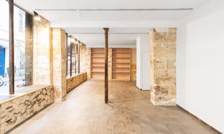 Bright Space near Rue de Rivoli - Image 4