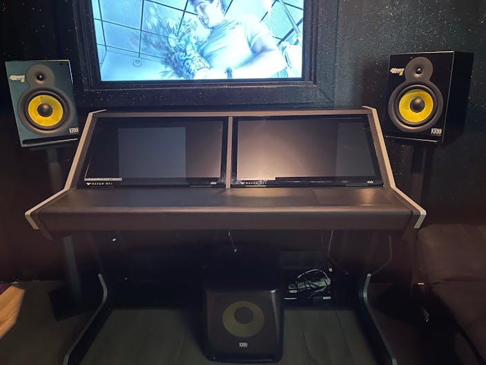 Video Photo Production/Studio - Image 2