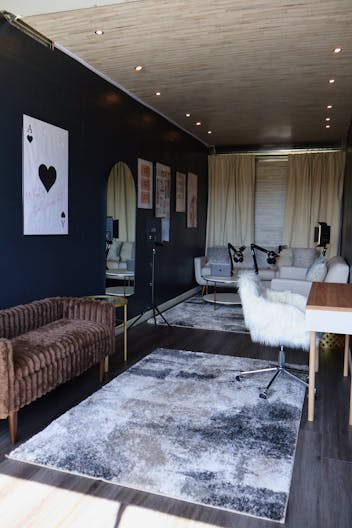 Mobile Content Creation Space/Podcasts/Photoshoots/Pop-up Events - Image 1