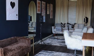 Mobile Content Creation Space/Podcasts/Photoshoots/Pop-up Events - Image 1