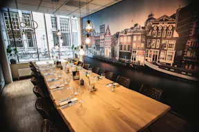 Lovely Restaurant in City Center - Image 2