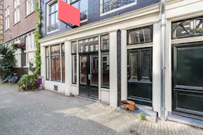 Spacious Venue in Canal District - Image 6