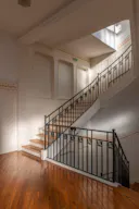 Bâtiment Institutionnel - Image 2