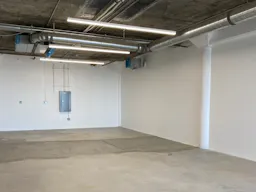 New Boutique Space in the Wharf - Image 2