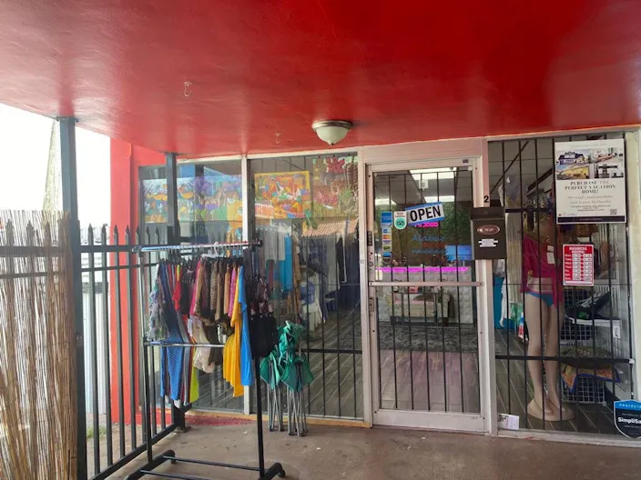 Boutique space in the heart of Little Havana - Image 2