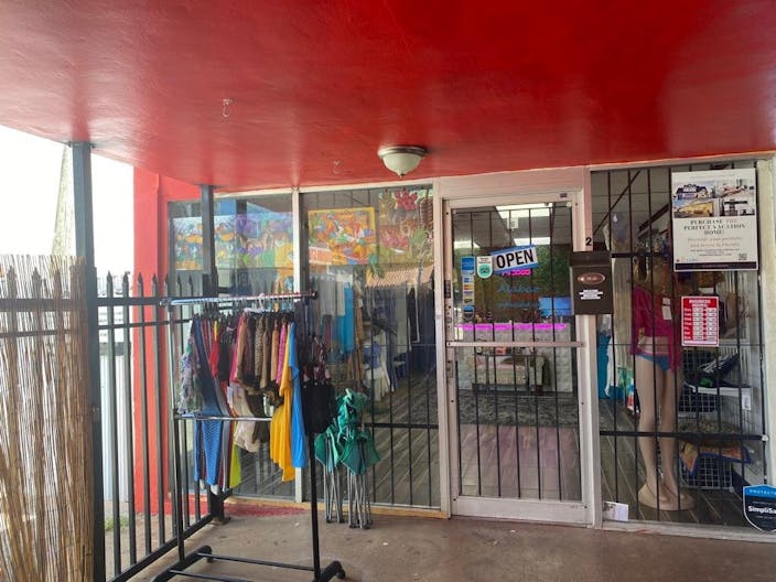 Boutique space in the heart of Little Havana - Image 2