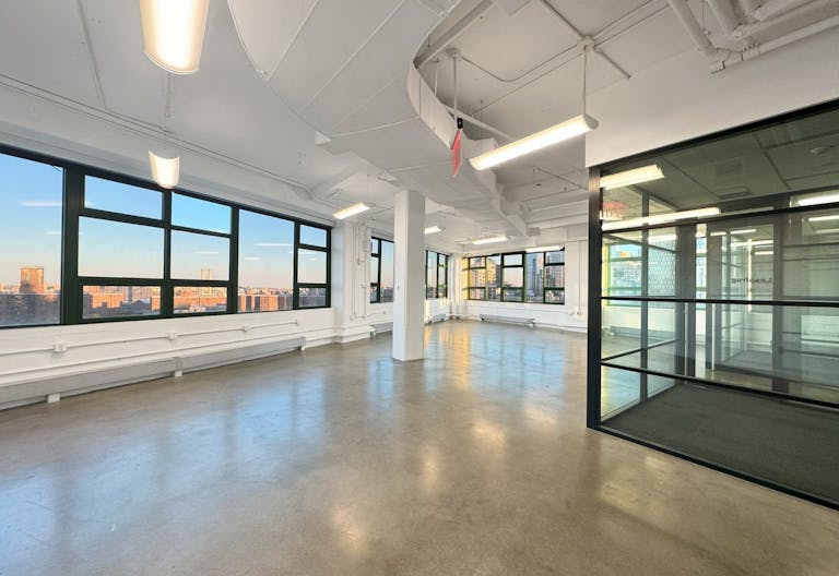 Sun-Drenched, Sleek Industrial Space in DUMBO - Image 0