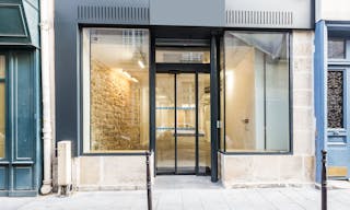 Retail Space in Le Marais - Image 8