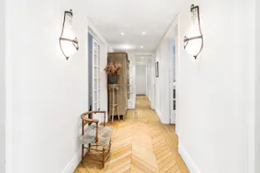 Loft Space in Paris 9th - Image 11