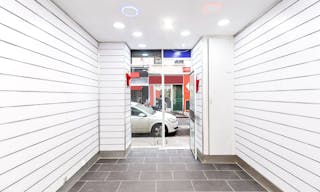 Bright white-box near to Bastille - Image 2