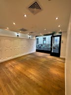 Pop-up store angle en plein coeur du Marais - Image 3