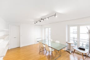 Loft Space in the 1st Arrondissement - Image 1