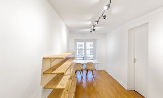 Loft Space in the 1st Arrondissement - Image 5