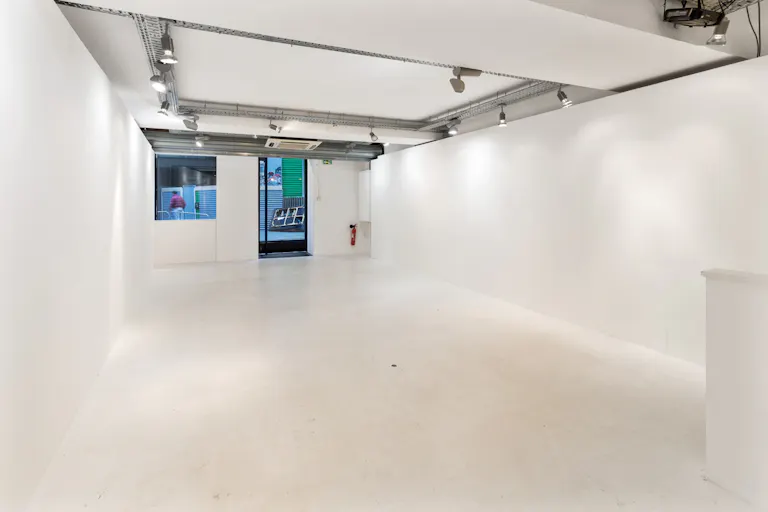 Pop-Up shop space in Le Marais - Image 4