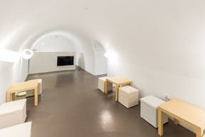 Pop-Up shop space in Le Marais - Image 6