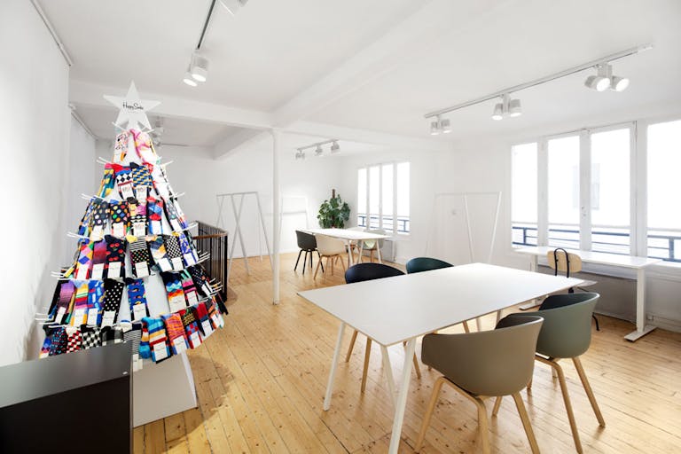 Gallery Space in Le Marais - Image 1