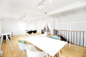 Gallery Space in Le Marais - Image 3