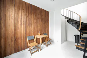 Gallery Space in Le Marais - Image 6