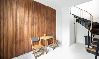 Gallery Space in Le Marais - Image 6