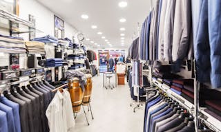 Elegant Shop in Le Marais - Image 6