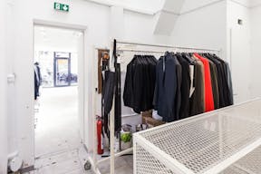 Characterful Boutique near Plaisance - Image 7