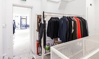 Characterful Boutique near Plaisance - Image 7