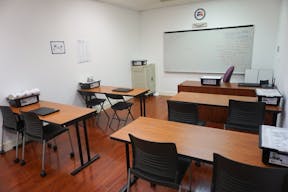 Spacious , quiet and clean room 206 at University of San Jose - Image 0