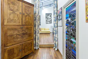 Contemporary Art Gallery in Le Marais - Image 10