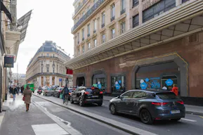 Showroom Apartment in l'Opéra - Image 0