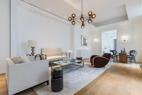 Showroom Apartment in l'Opéra - Image 1