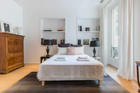 Showroom Apartment in l'Opéra - Image 5