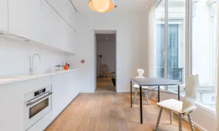 Showroom Apartment in l'Opéra - Image 6
