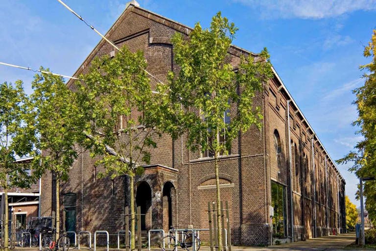 Historical Venue in Amsterdam-West - Image 4