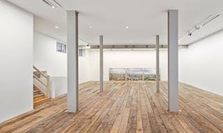 Sophisticated Space in the 6th District - Image 0