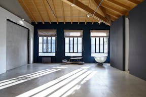 Gorgeous location between Navigli and Porta Romana - Image 7