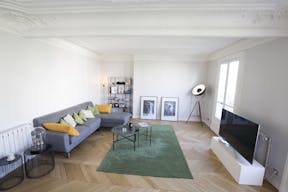 Prestigious Loft near the Eiffel Tower - Image 2