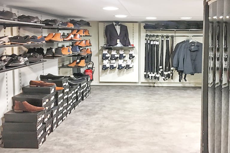 Tasteful Boutique near Pigalle - Image 1