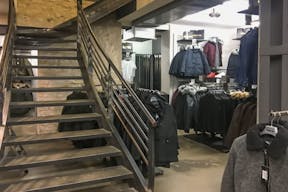 Tasteful Boutique near Pigalle - Image 3