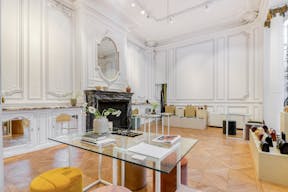 Gorgeous Space near Charles de Gaulle - Image 5